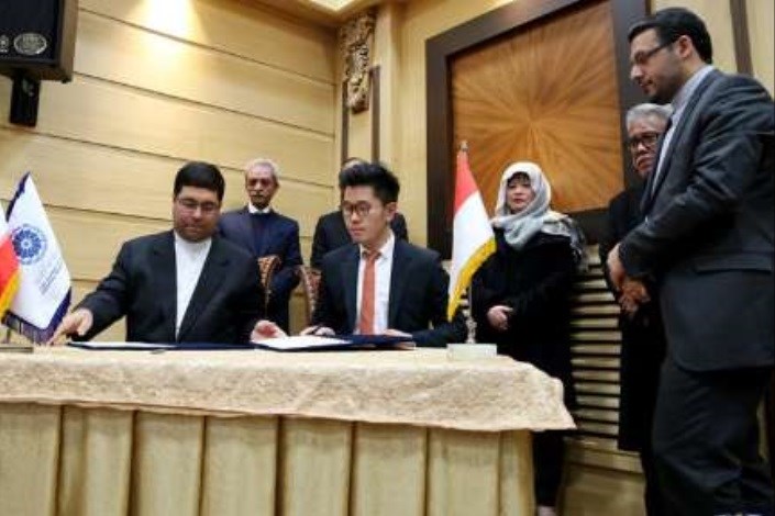 ایران و اندونزی تفاهمنامه همکاری در بورس کالا را امضا کردند