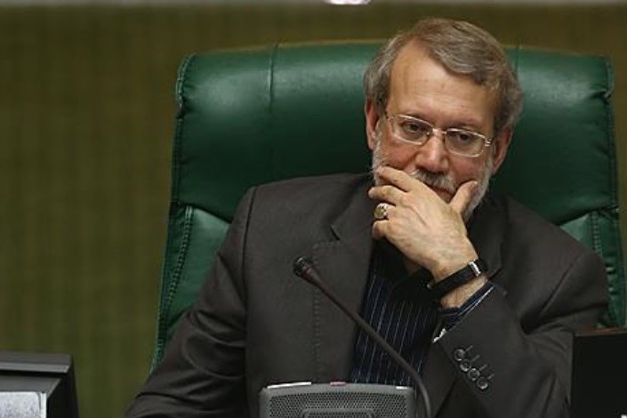 لاریجانی: نامه ای درخصوص استیضاح آخوندی به دست هیات رئیسه نرسیده است
