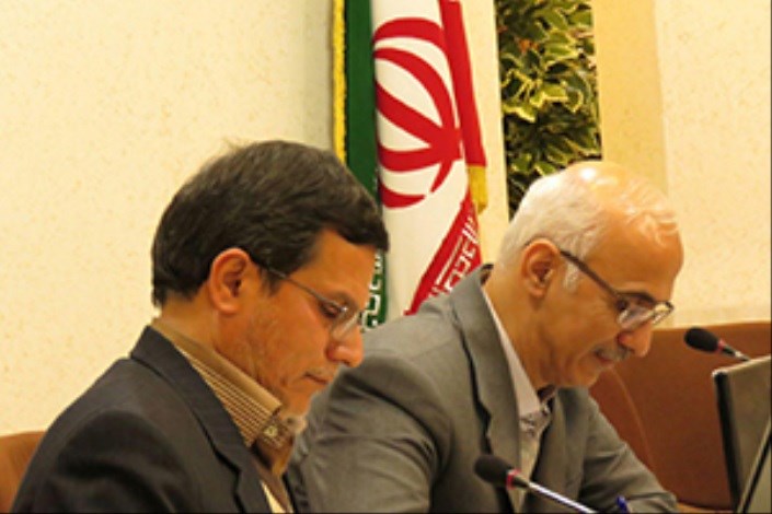 نشست معاونان دانشجویی و دبیران شورای صنفی منطقه شش کشور در دانشگاه اصفهان برگزار شد
