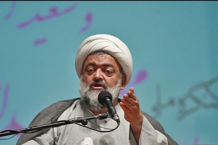 ۹ دی ماه، اعلام وفاداری ملت فرهیخته ایران به اصول اسلام است