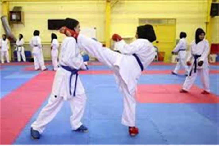کاراته کاران دختر دانشگاه آزاد اسلامی در جایگاه دوم