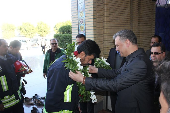 برگزاری مراسم بزرگداشت ارتحال حضرت آیت الله هاشمی رفسنجانی (ره) در دانشگاه آزاد اسلامی اهواز