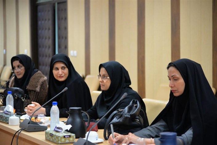چهاردهمین نشست شورای تخصصی زنان فرهیخته دانشگاه آزاد اسلامی بوشهر برگزار شد
