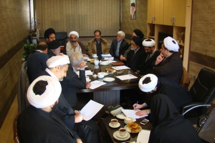 برگزاری نشست ائمه جماعات در واحد تهران مرکزی