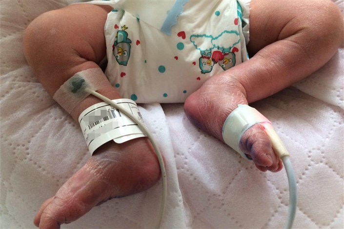 تولد نوزاد پسر در بیابان های اطراف تهران/ نوزاد منجمد شده به بهزیستی واگذار می شود 