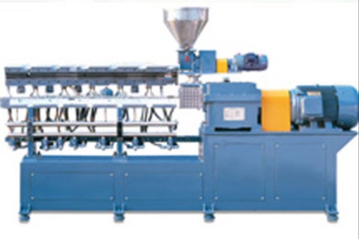 ساخت دستگاه اکسترودر تولید پودر نانو رنگ در کشور توسط محققان  واحد رودهن