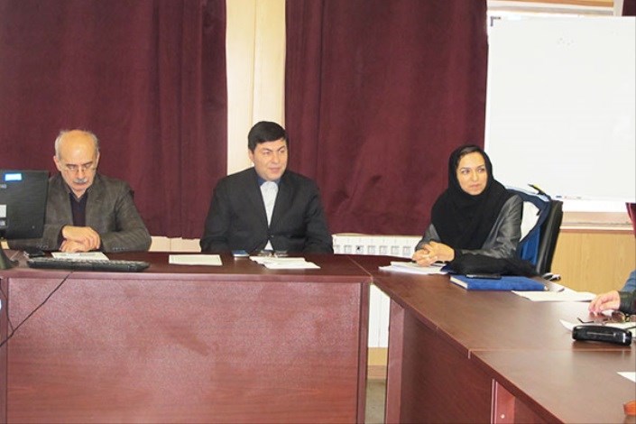  برگزاری کارگاه «آموزش مدیران گروه » در دانشگاه علوم پزشکی آزاد اسلامی واحد تهران