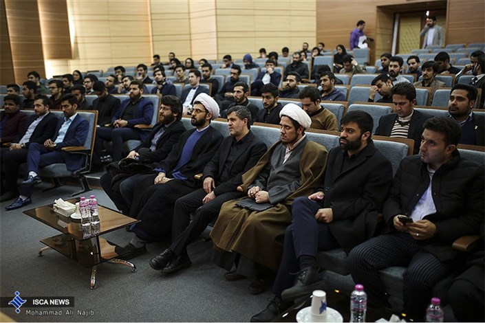 دعوت اتحادیه تشکل های دانشجویان دانشگاه آزاد اسلامی برای شرکت در مراسم اربعین آیت الله هاشمی رفسنجانی