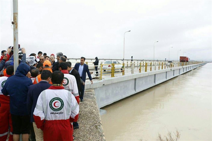 پل مند و رودخانه مند چگونه غرق در سیل شده/ بارش در بوشهر ۱.۵برابر میانگین سالانه