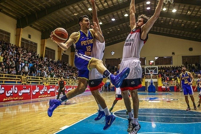 مصاف حساس بسکتبال شمیدر با دانشگاه آزاد اسلامی