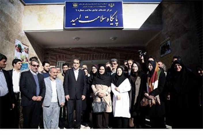 پایگاه سلامت امید و کلینیک ویژه امام خمینی(ره) گرمسار با حضور وزیر بهداشت افتتاح شد