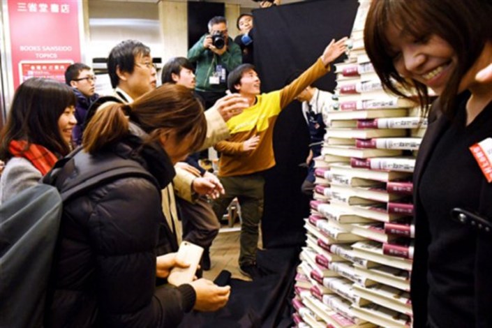 خوانندگان برای رمان جدید موراکامی صف کشیدند!