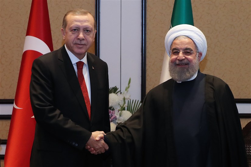 رییس جمهوری: توسعه مناسبات دوستانه و همکاری با همسایگان از اصول سیاست خارجی ایران است
