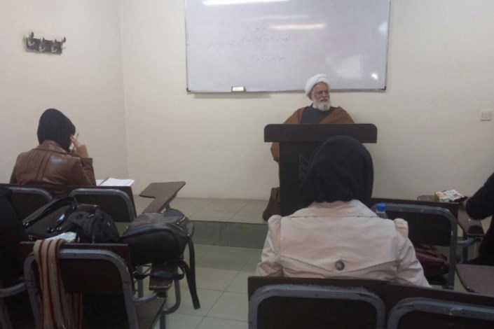 برگزاری جلسه پرسش و پاسخ احکام شرعی و شبهات دینی در واحد تهران مرکزی