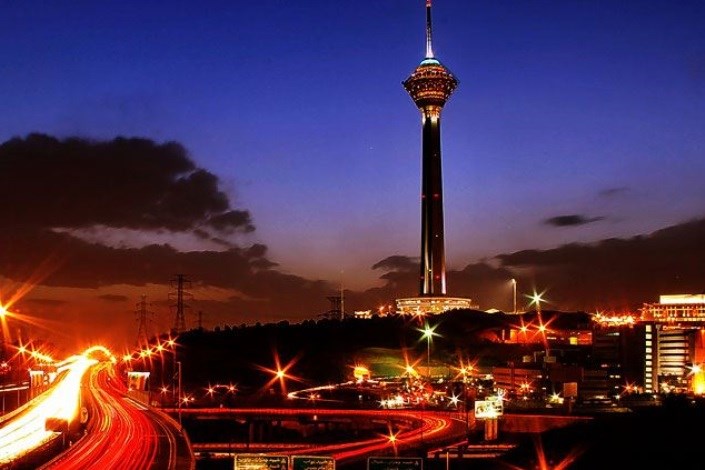 بازدید بیش از ٧٠٠ هزار نفر از جشنواره نوروزگار برج میلاد تهران