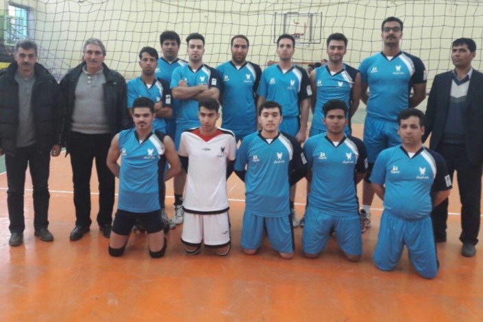 کسب مقام اول در مسابقات والیبال توسط دانشجویان پسر دانشگاه آزاد اسلامی واحد شیروان