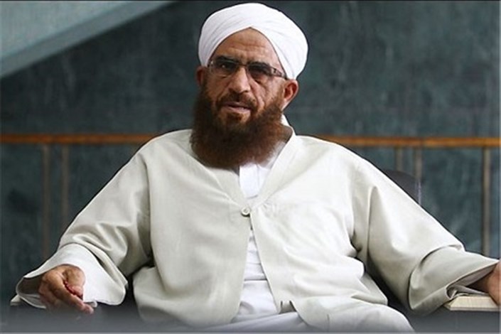 مولوی نذیر احمد سلامی:درایت سیاسی امام راحل منجر به دوام نظام جمهوری اسلامی شد