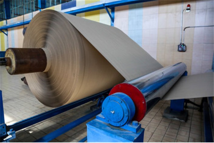 رییس سندیکای تولید کنندگان کاغذ: سالانه 270 هزار واردات کاغذ داریم