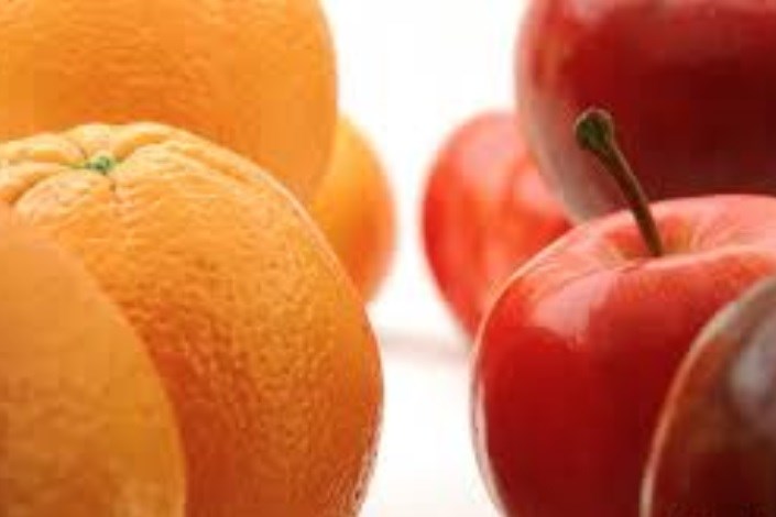 ۵۰هزارتن سیب و پرتقال برای تنظیم بازار میوه نوروز ۹۶ توزیع شد