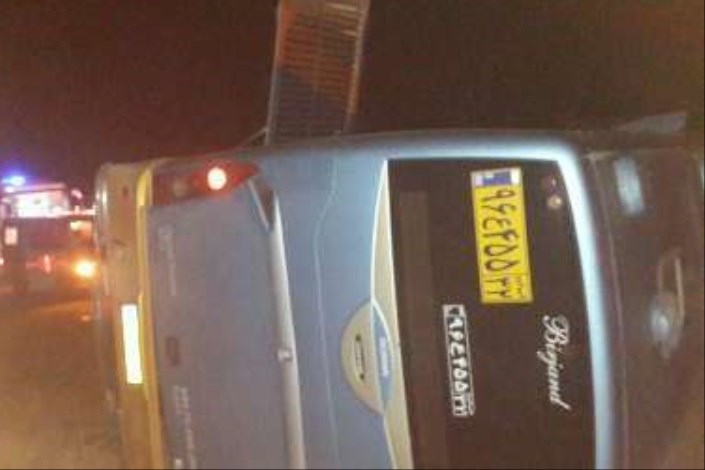 واژگونی مرگبار اتوبوس مسافربری با 31 سرنشین در لرستان 