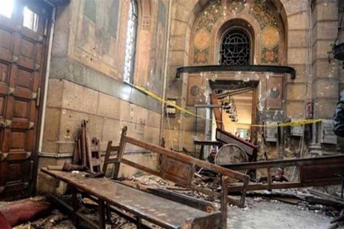 انفجار بمب در داخل کلیسایی در شهر طنطای مصر