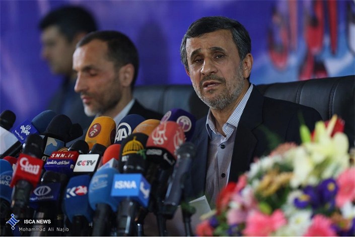 شکایت دادستان کل از احمدی‌نژاد و بقایی صحت ندارد