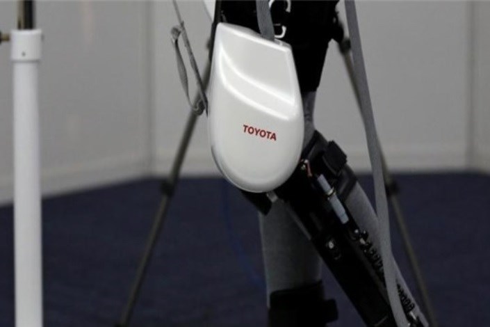  تویوتا برای سالمندان ربات حرکتی می‌سازد
