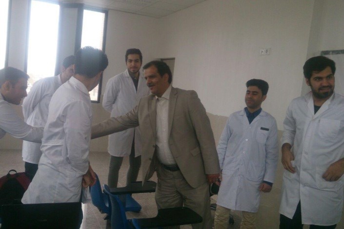 بازدید هیات رئیسه دانشگاه آزاد اسلامی واحد بروجرد از کلنیک دندانپزشکی 