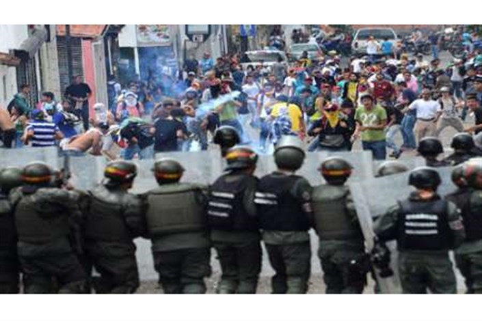 افزایش تلفات درگیری‌های ونزوئلا در چهارمین هفته اعتراضات