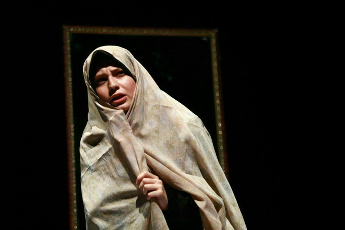 در جشنواره فرهنگی وزارت بهداشت عنوانِ«بهترین بازیگر زن» به دانشگاه آزاد اسلامی بروجرد رسید