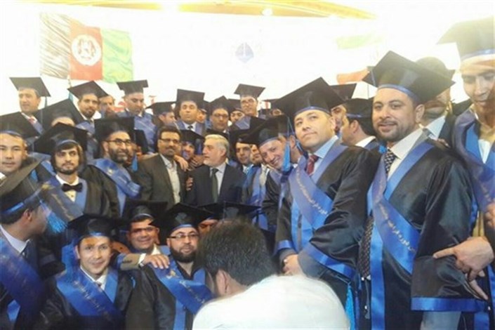 برگزاری جشن فارغ التحصیلی ۱۸۰ دانش آموخته دانشگاه آزاد اسلامی افغانستان با حضور عبدالله عبدالله