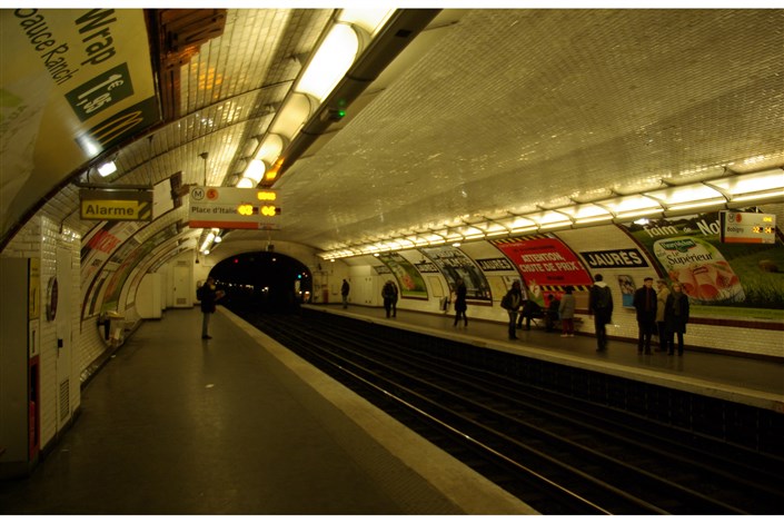 تهدید امنیتی در فرانسه یک ایستگاه متروی پاریس را تعطیل کرد