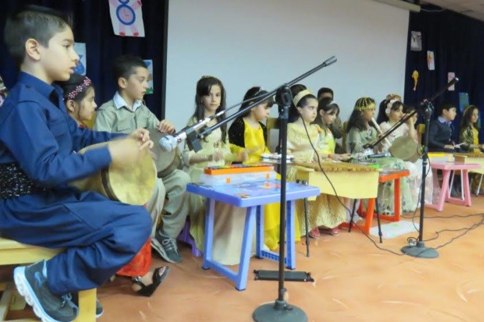 مراسم عصری با شعر کودکان در دانشگاه آزاد اسلامی سقز برگزار شد