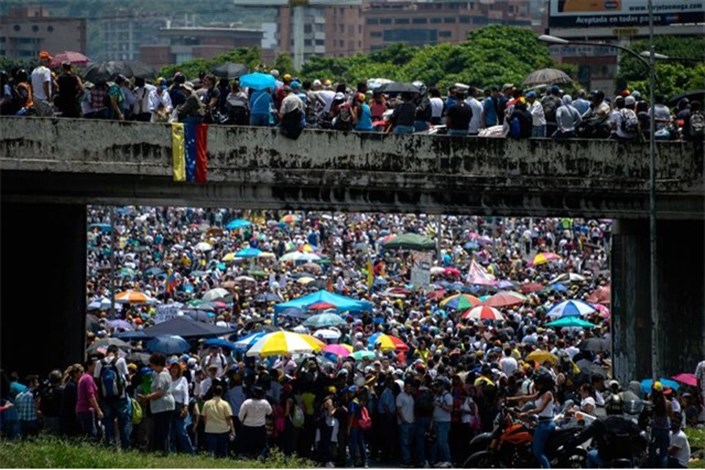 فراخوان اپوزیسیون ونزوئلا برای اعتصاب سراسری جدید علیه مادورو