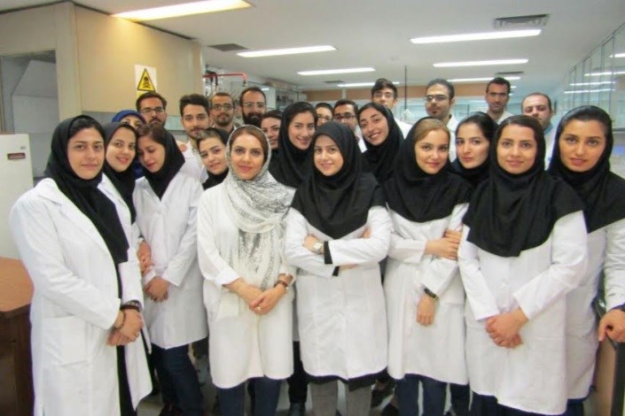 بازدید دانشجویان دانشگاه آزاد اسلامی علوم دارویی از شرکت داروسازی کوثر