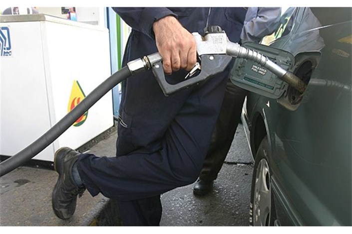لزوم هماهنگی بین واردات و توزیع بنزین/20 میلیارد تومان روزانه خرج واردات بنزین می‌شود