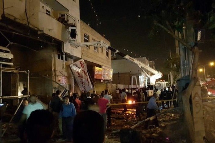 آخرین جزئیات انفجار ماشین در هایپرمارکت شیراز/37 نفر مصدوم شدند