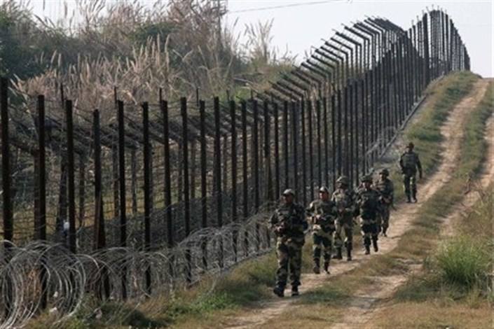 دو پاکستانی در آتشباری مرزی کشمیر کشته شدند/ کاردار هند احضار شد