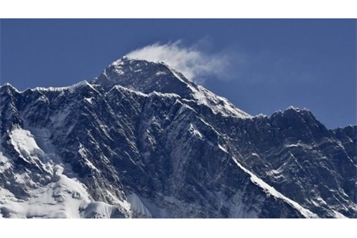 نپال دوباره ارتفاع اورست را اندازه می‌گیرد