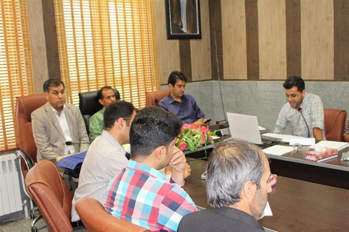 نخستین جلسه دفاع از پایان نامه ارشد دانشگاه آزاد اسلامی بیضا برگزار شد