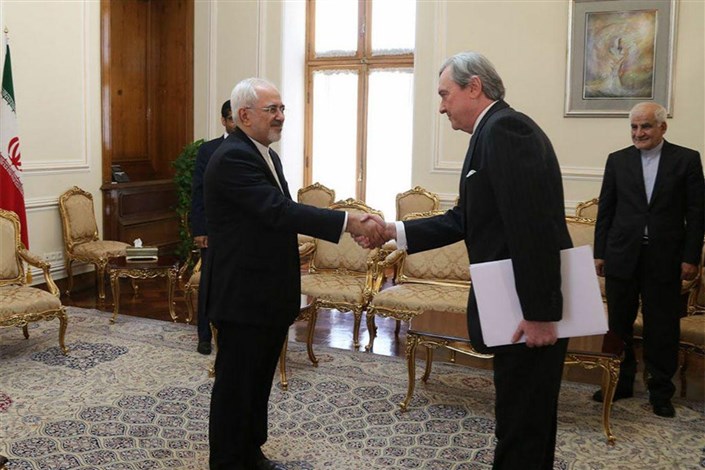 ظریف با سفیر جدید اروگوئه در تهران دیدار کرد