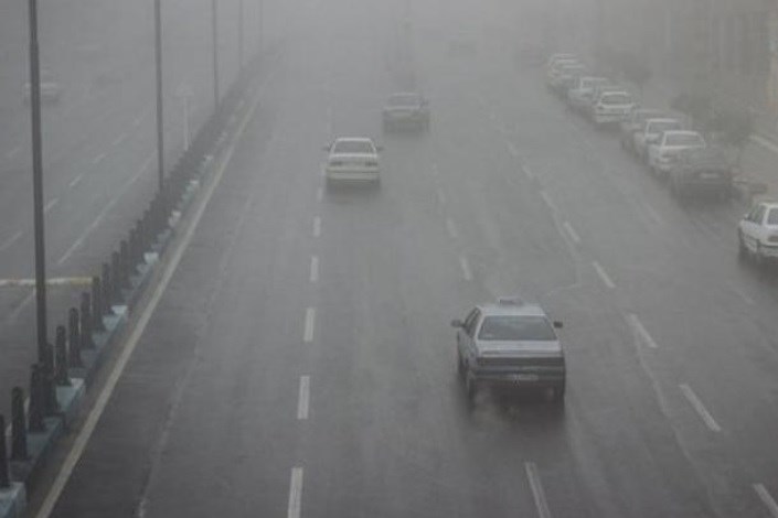 مه گرفتگی و کاهش دید در 3 محور/آخرین وضعیت جوی و ترافیکی جاده های کشور