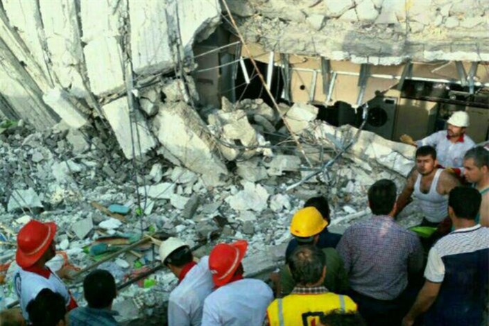 سه واحد مسکونی به علت نشت گاز در بهبهان تخریب شد/ عکس 