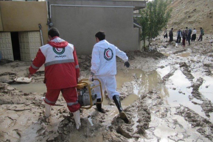 امدادرسانی به 561 نفر از هموطنان/2 نفر در اثر سیل و یک نفر در اثر رعد و برق جان باختند
