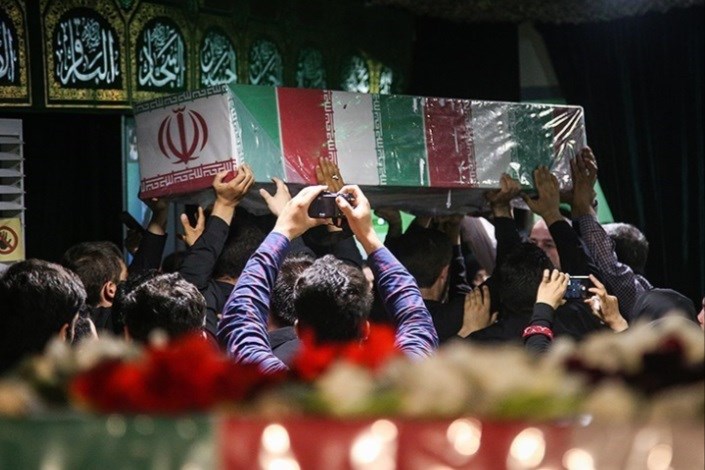 برگزاری مراسم بزرگداشت شهدای مدافع حرم در بوشهر