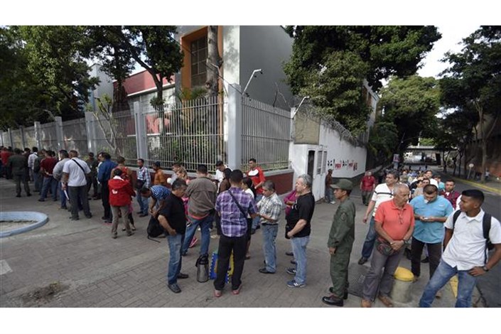 یک کشته و چند زخمی در همه‌پرسی ونزوئلا 