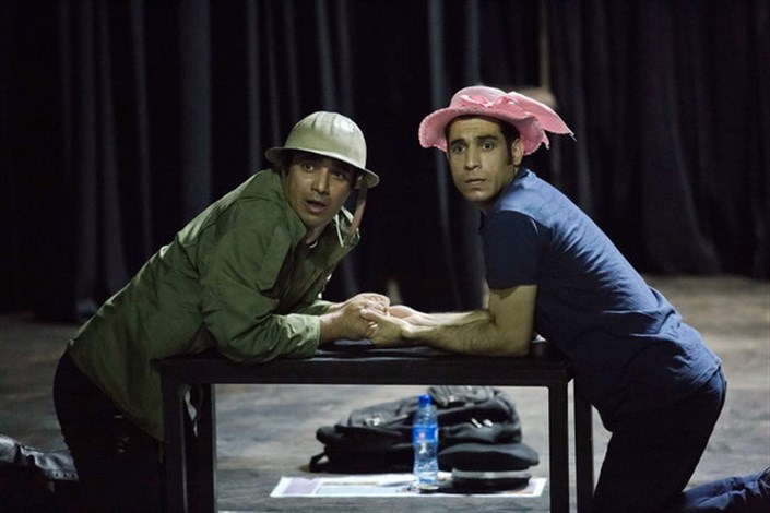 اجرای کمدی «ادوارد و ننه» در تئاترشهر