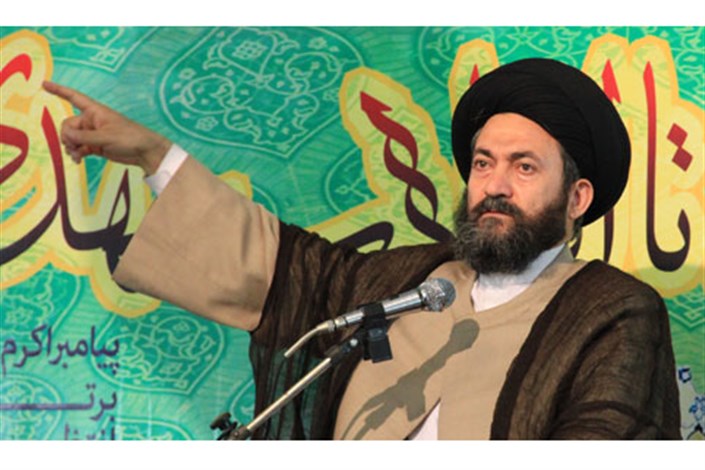  امام جمعه اردبیل: دولت در انتخاب مدیران از باج‌دهی به سهم‌‌خواهان به جد خودداری کند 