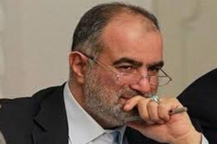 «حسام الدین آشنا» ویژگی‌های سخنگوی دولت را تبیین کرد