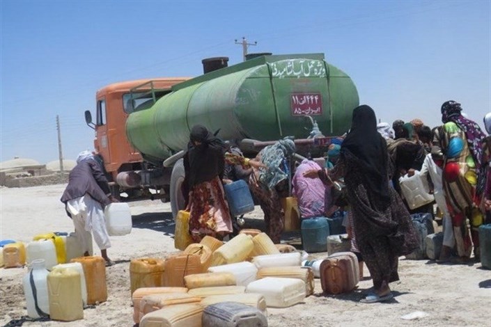 آمادگی سپاه برای کمک در رساندن "آب بسته‌بندی" به روستاهای استان زنجان